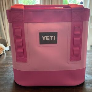 YETI Camino 20 Carryall 2.0 Tote Bag Power Pink Color - New